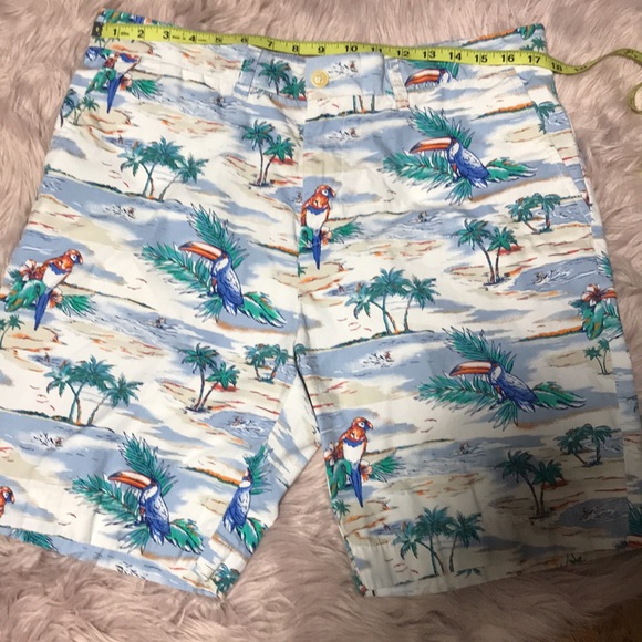 Tommy Hilfiger Tropical Vacation Shorts. Sz 35. - Picture 6 of 9